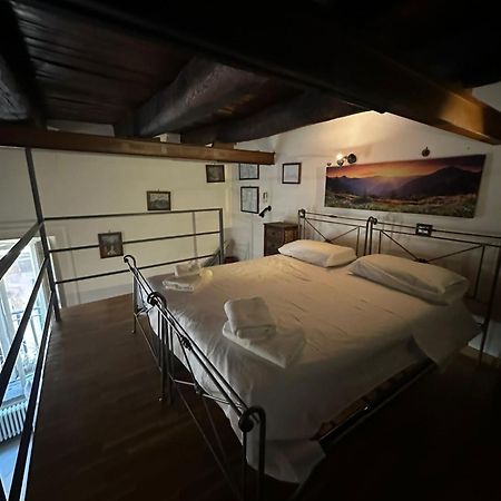 Casa Vacanza Trinita Naples Exterior photo